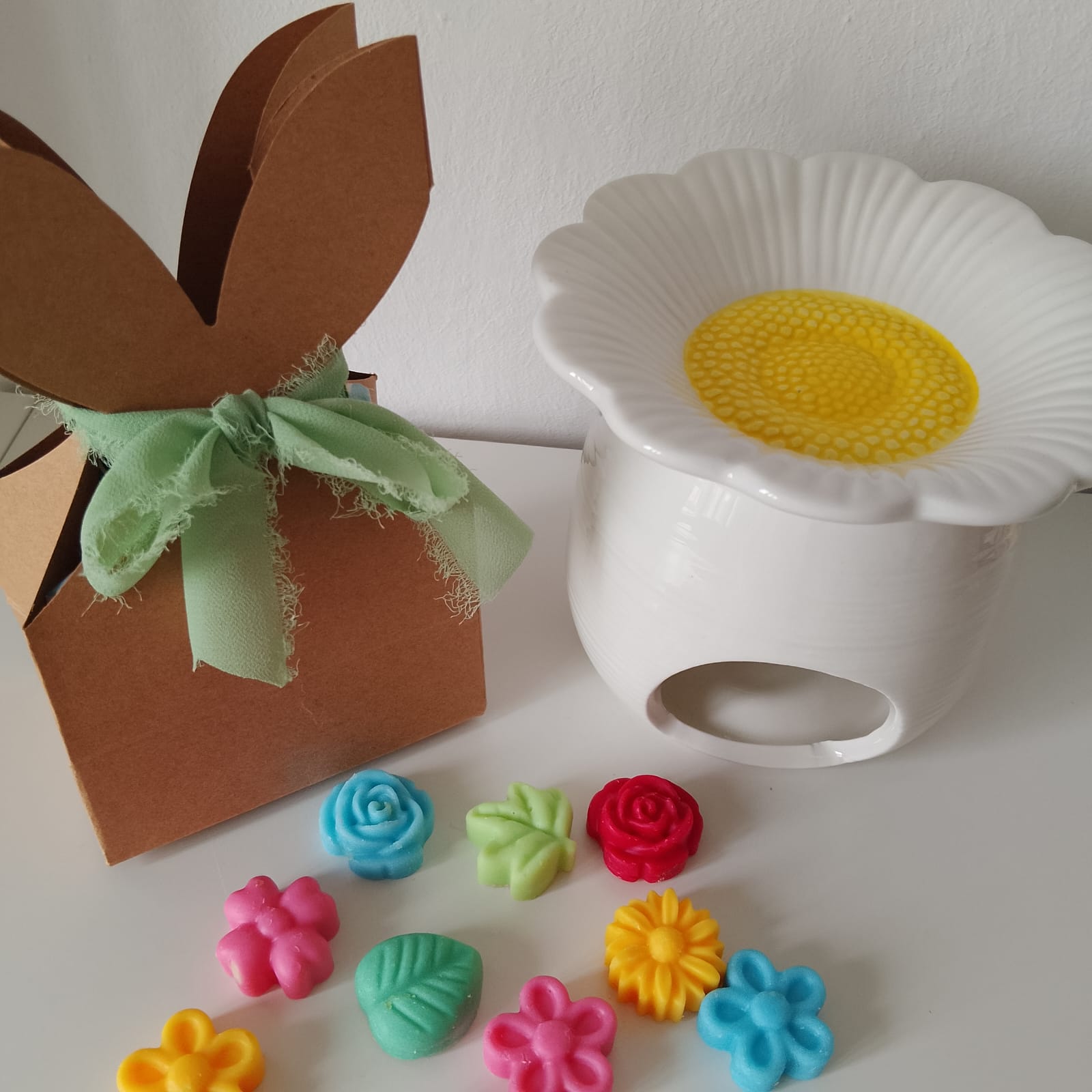 wax melts floral + quemador daisy 🌼